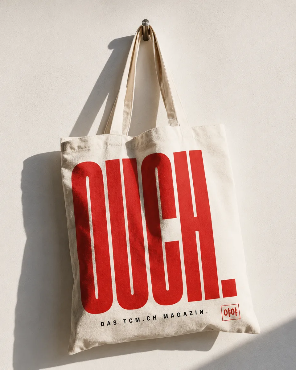 OUCH. Tote Bag aus naturfarbenem Canvas mit rotem Logo
